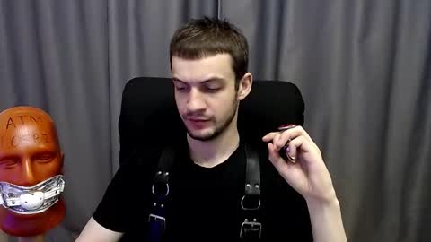 Sir Damien online show from 19, 9, 2025