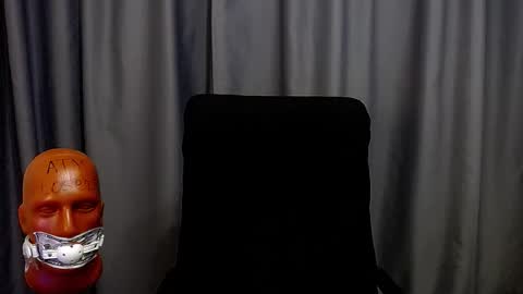 Sir Damien online show from 2, 11, 2025