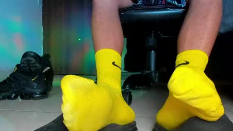 only foot                         worshipers here online show from 1, 5, 2026