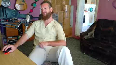 I am The Fourth and only Sir. Pelo online show from 21, 6, 2026