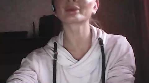 Snapshot of siren_voise chatting on 1, 3, 2026 siren_voise online show from 1, 3, 2026