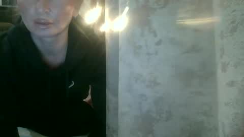 Snapshot of siren_voise chatting on 15, 3, 2026 siren_voise online show from 15, 3, 2026