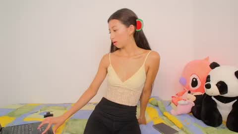 Sirens foxx online show from 28, 7, 2026