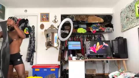 siriss_boyrag online show from 1, 5, 2026