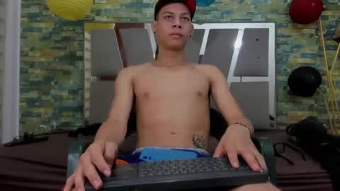 SIR RYANT online show from 11, 12, 2024