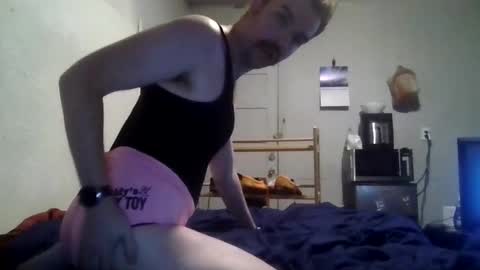 sissiebeard online show from 3, 11, 2025