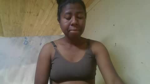 Snapshot of sitraka93 chatting on 15, 10, 2025 Sitraka online show from 15, 10, 2025