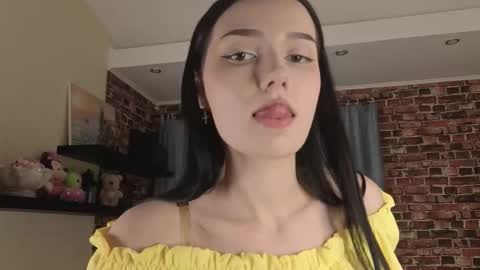 Snapshot of six6seven chatting on 6, 3, 2026 Lilly online show from 6, 3, 2026