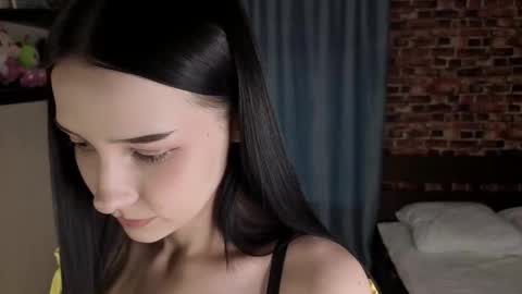 Snapshot of six6seven chatting on 13, 3, 2026 Lilly online show from 13, 3, 2026