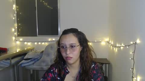 Alice online show from 3, 2, 2025