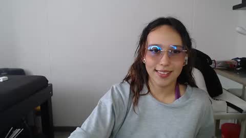 Alice online show from 5, 2, 2025