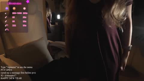 Im Scarlett  ONLINE  5pm-10pm NYC time  online show from 2, 1, 2025