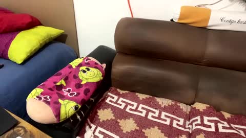 Snapshot of skinhell chatting on 29, 1, 2025 Elias online show from 29, 1, 2025