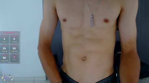 Snapshot of skinny_bigcock20 chatting on 15, 5, 2026 skinny_bigcock20 online show from 15, 5, 2026