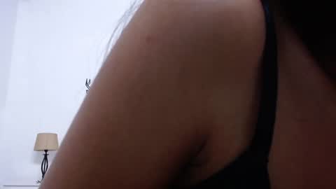 skinny_hottie18 online show from 13, 12, 2024