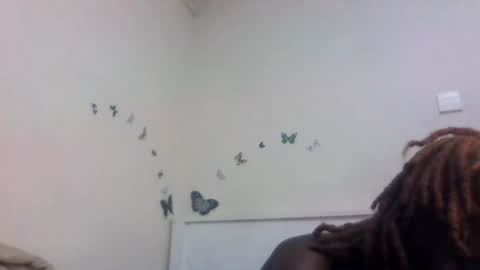 Snapshot of skinny_petite18 chatting on 8, 7, 2026 Munah online show from 8, 7, 2026