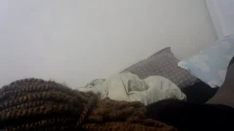 Snapshot of skinny_petite18 chatting on 12, 7, 2026 Munah online show from 12, 7, 2026