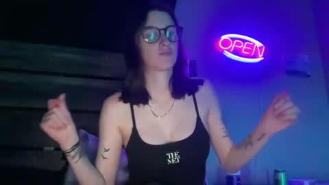 skinnyangel21 online show from 28, 2, 2026