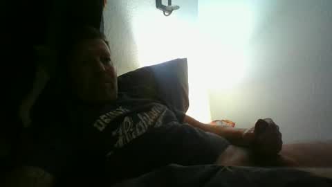 Snapshot of skinnymeat858205 chatting on 10, 11, 2025 skinnymeat858205 online show from 10, 11, 2025