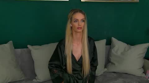 Snapshot of skinnynatty chatting on 19, 3, 2026 Natty online show from 19, 3, 2026