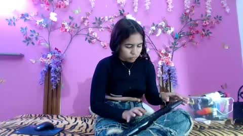 sofia online show from 5, 5, 2026