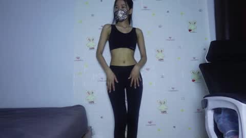 Snapshot of skinnythai4u chatting on 3, 5, 2026 skinnythai4u online show from 3, 5, 2026