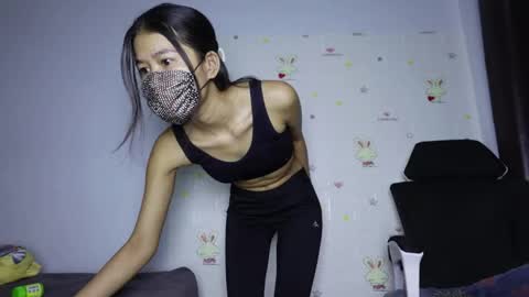 Snapshot of skinnythai4u chatting on 7, 5, 2026 skinnythai4u online show from 7, 5, 2026