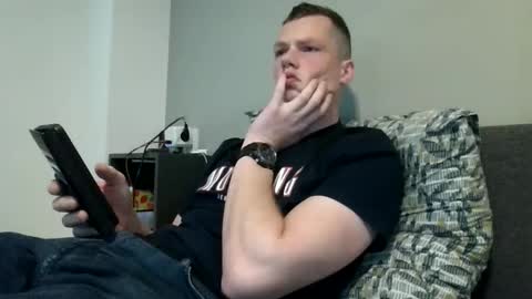 Snapshot of skippyhihi chatting on 11, 10, 2025 skippyhihi online show from 11, 10, 2025