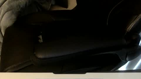 Snapshot of skizzle14 chatting on 31, 5, 2026 skizzle14 online show from 31, 5, 2026
