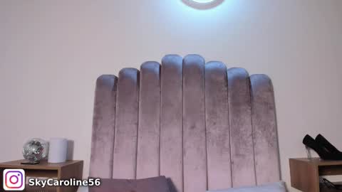 Sky Caroline online show from 21, 2, 2025