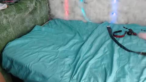 sky_walkerss online show from 11, 3, 2026