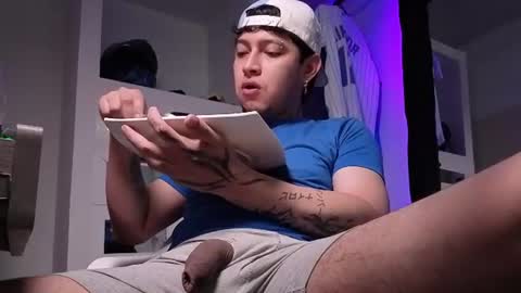 Snapshot of sky_wild chatting on 1, 8, 2026 sky_wild online show from 1, 8, 2026