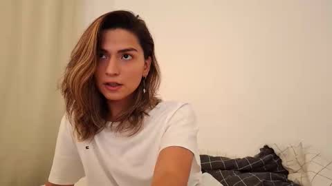 Vi online show from 4, 12, 2025