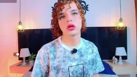 Snapshot of skyee_angel chatting on 19, 4, 2026 Angel online show from 19, 4, 2026