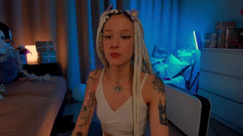    online show from 17, 12, 2024