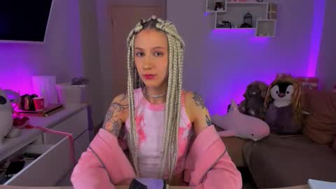    online show from 27, 9, 2025