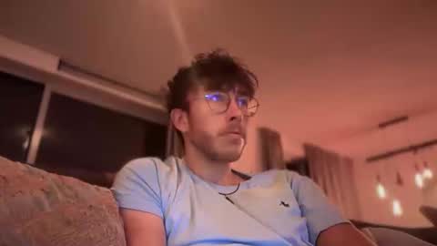 Snapshot of skyisthelimit1995 chatting on 20, 12, 2025 skyisthelimit1995 online show from 20, 12, 2025