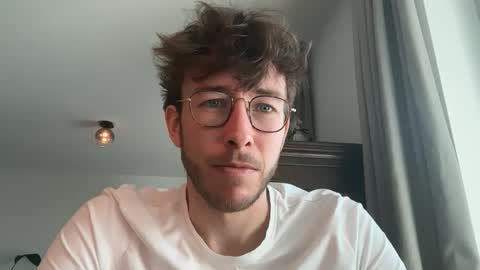 Snapshot of skyisthelimit1995 chatting on 8, 2, 2026 skyisthelimit1995 online show from 8, 2, 2026