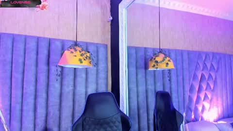 skylerbloom online show from 17, 6, 2026
