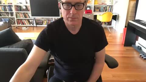 Skyline3371 online show from 4, 3, 2025