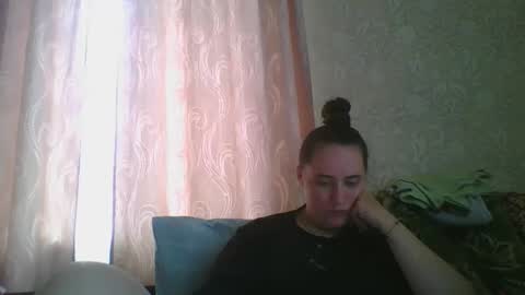 skyressie333 online show from 28, 10, 2025