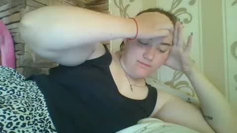 skyressie333 online show from 8, 7, 2026