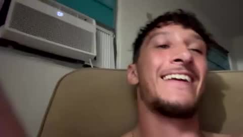 Snapshot of skyydaddy9 chatting on 8, 11, 2025 skyydaddy9 online show from 8, 11, 2025