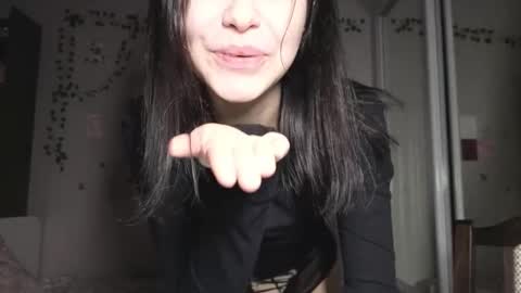 Snapshot of sladkoezka chatting on 22, 10, 2025 Katya online show from 22, 10, 2025