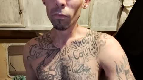 Snapshot of slangincock69 chatting on 8, 2, 2025 SexyMFSlangincock69FYPM online show from 8, 2, 2025