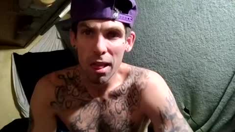 Snapshot of slangincock69 chatting on 22, 2, 2025 SexyMFSlangincock69FYPM online show from 22, 2, 2025