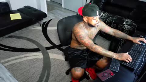 nasty twitter KASHCARTERATL online show from 14, 12, 2025