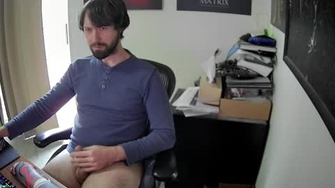 slave2pussy online show from 3, 3, 2025