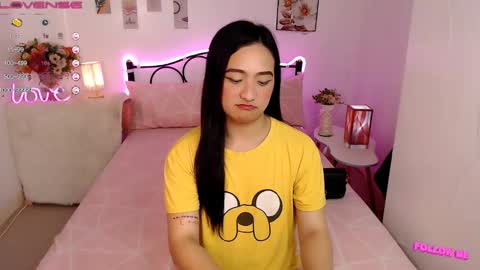 Queen Cyrine online show from 7, 3, 2025