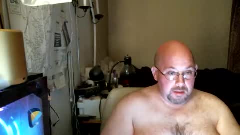 Snapshot of slavejim518 chatting on 29, 3, 2026 slavejim online show from 29, 3, 2026